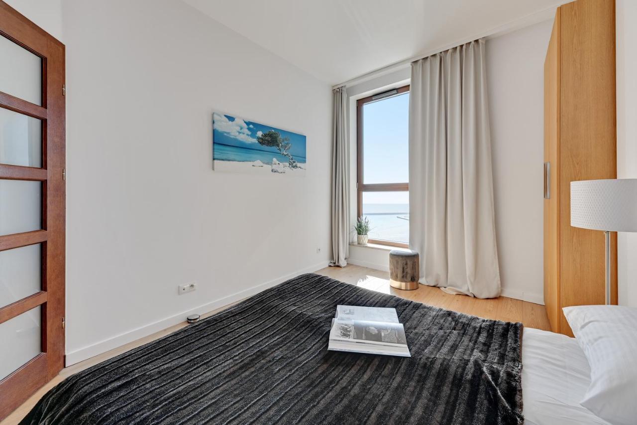 Sea Towers Apartment กดิเนีย ภายนอก รูปภาพ