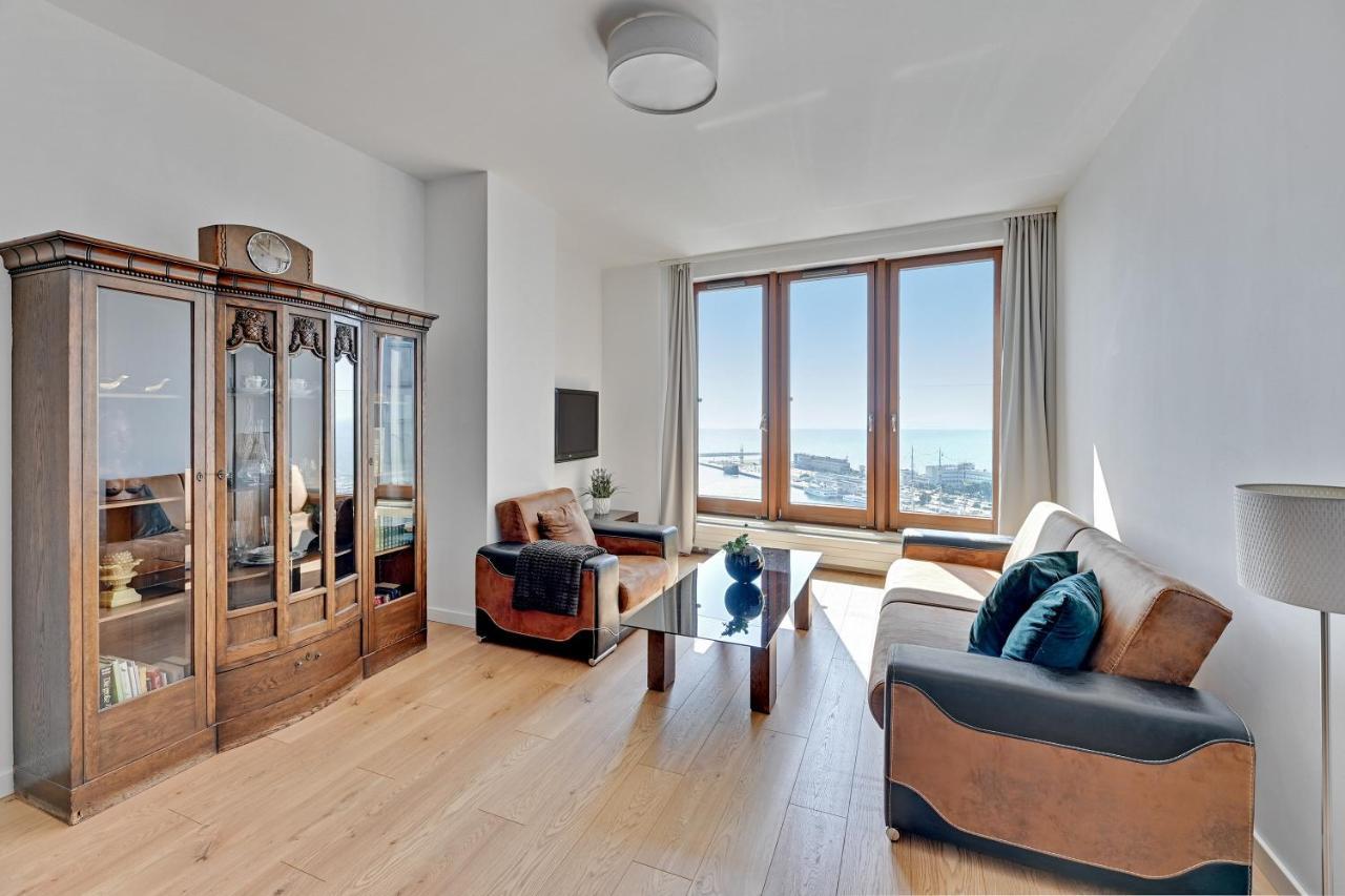 Sea Towers Apartment กดิเนีย ภายนอก รูปภาพ